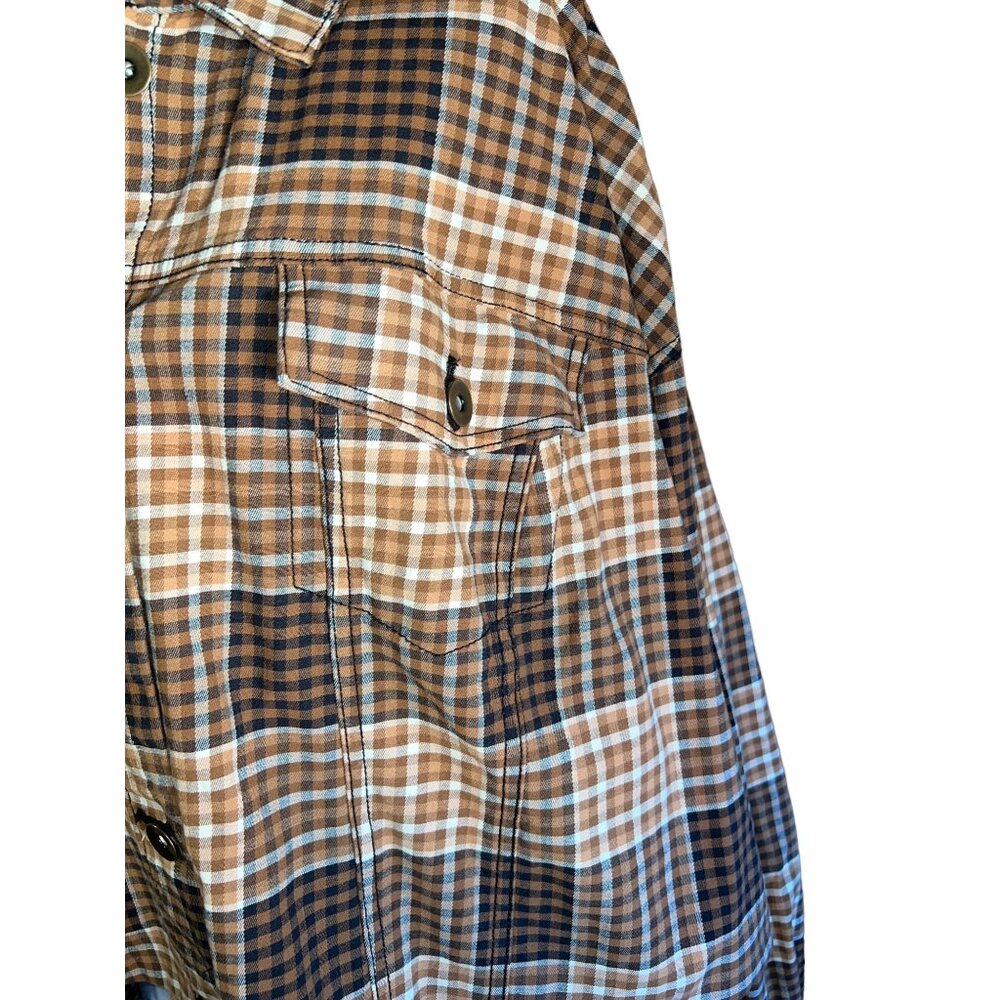 Plus Size Womens Plaid Button-Up Cropped Shirt 26/28W By Cato - Picture 9 of 11